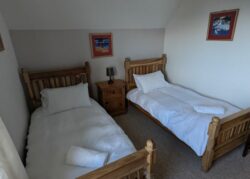 Twin room of Skye Basecamp Lodge