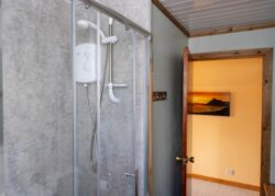 Shower of Skye Basecamp Lodge